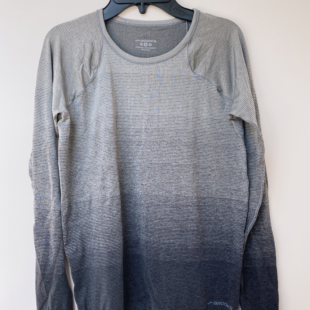 NWOT Brooks Women’s Breathable Long Sleeve